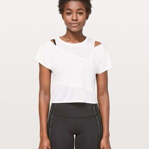 Lululemon No Inhibitions Cropped Tee Women’s Size 10 Relaxed Fit White Cut Out